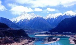 雪山爆料横店视频,揭秘影视基地的繁华与争议