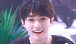 肖战真实学生爆料视频,揭秘校园生活点滴