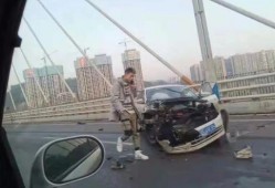 伊滨最新车祸爆料视频大全,惊心动魄！伊滨最新车祸爆料视频大盘点