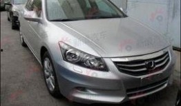 雅阁中期改款爆料视频播放,全新外观与升级配置，视频曝光亮点抢先看