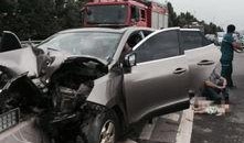 郑州爆料车祸新闻,多车相撞，伤亡情况令人痛心