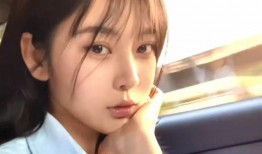 吃瓜女网红图片头像可爱,揭秘吃瓜女网红的可爱头像魅力”