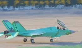 歼35最新爆料图片,揭秘我国新一代隐形舰载战斗机神秘面纱