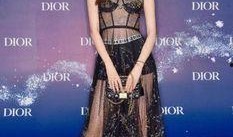 超模何穗爆料视频大全下载,揭秘超模背后的故事与风采