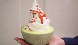 声控吃网红哈密瓜冰淇淋,网红哈密瓜冰淇淋的甜蜜诱惑